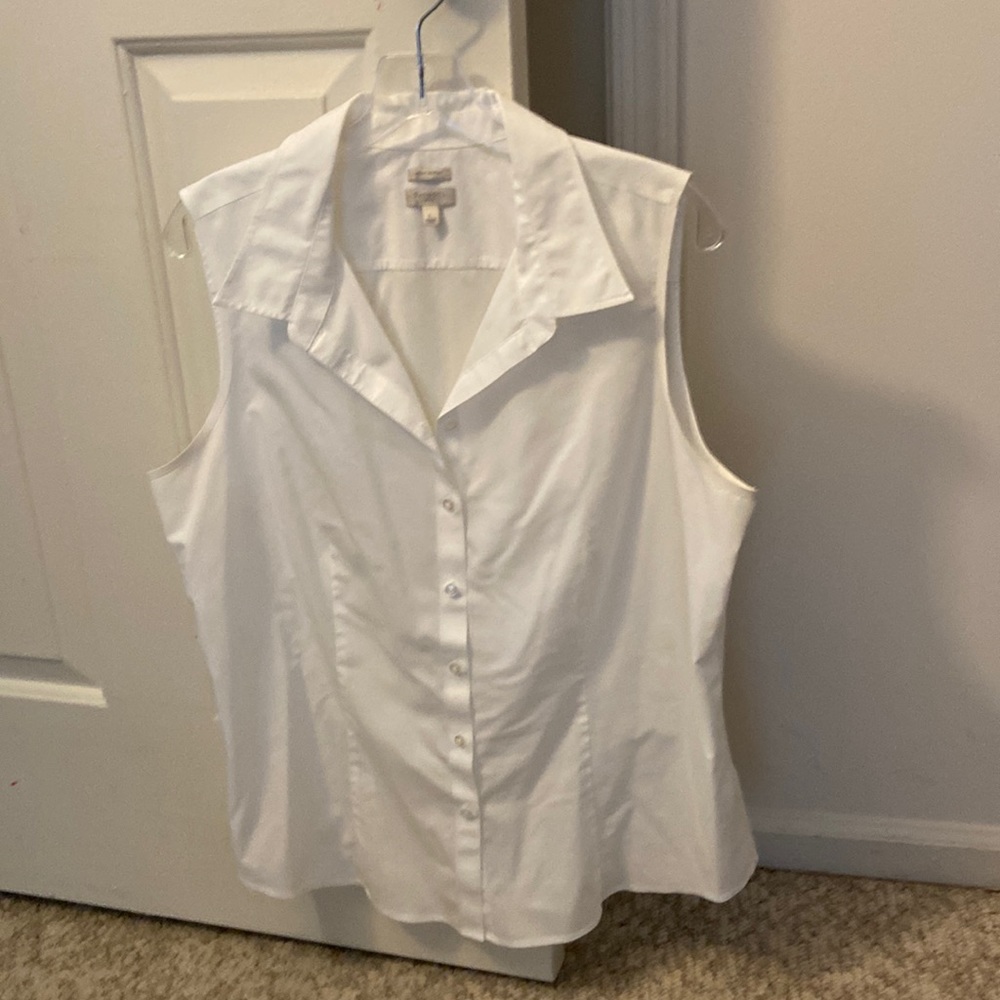Talbots Button-down Sleeveless Shirt Size L
